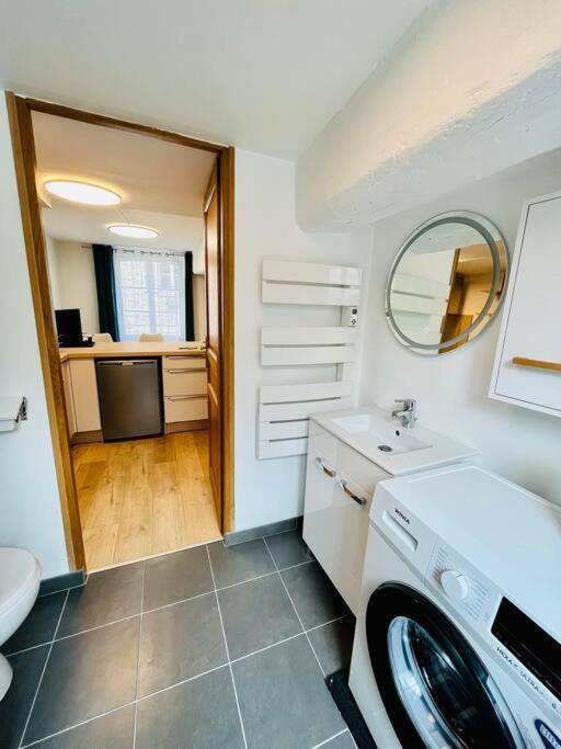 Appartement Stylish Studio In The Center Of Senlis à Senlis  Extérieur photo